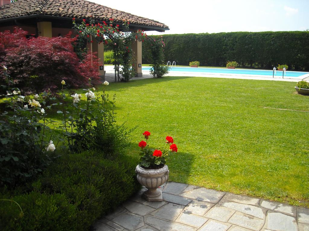 Torre dei Frati Bed&Breakfast Fossano Eksteriør bilde